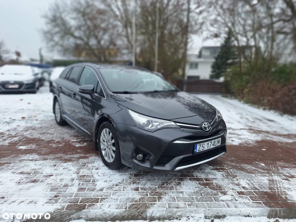 Toyota Avensis 2.0 D-4D Active Business - 4