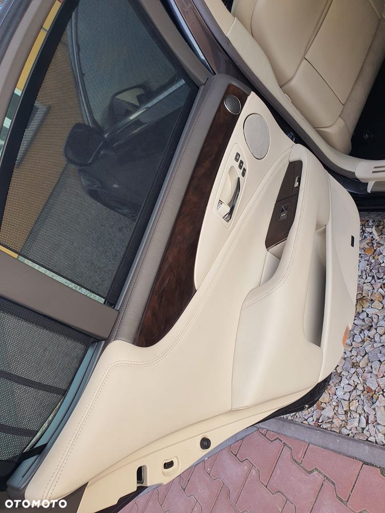 Lexus LS 460 Prestige - 33