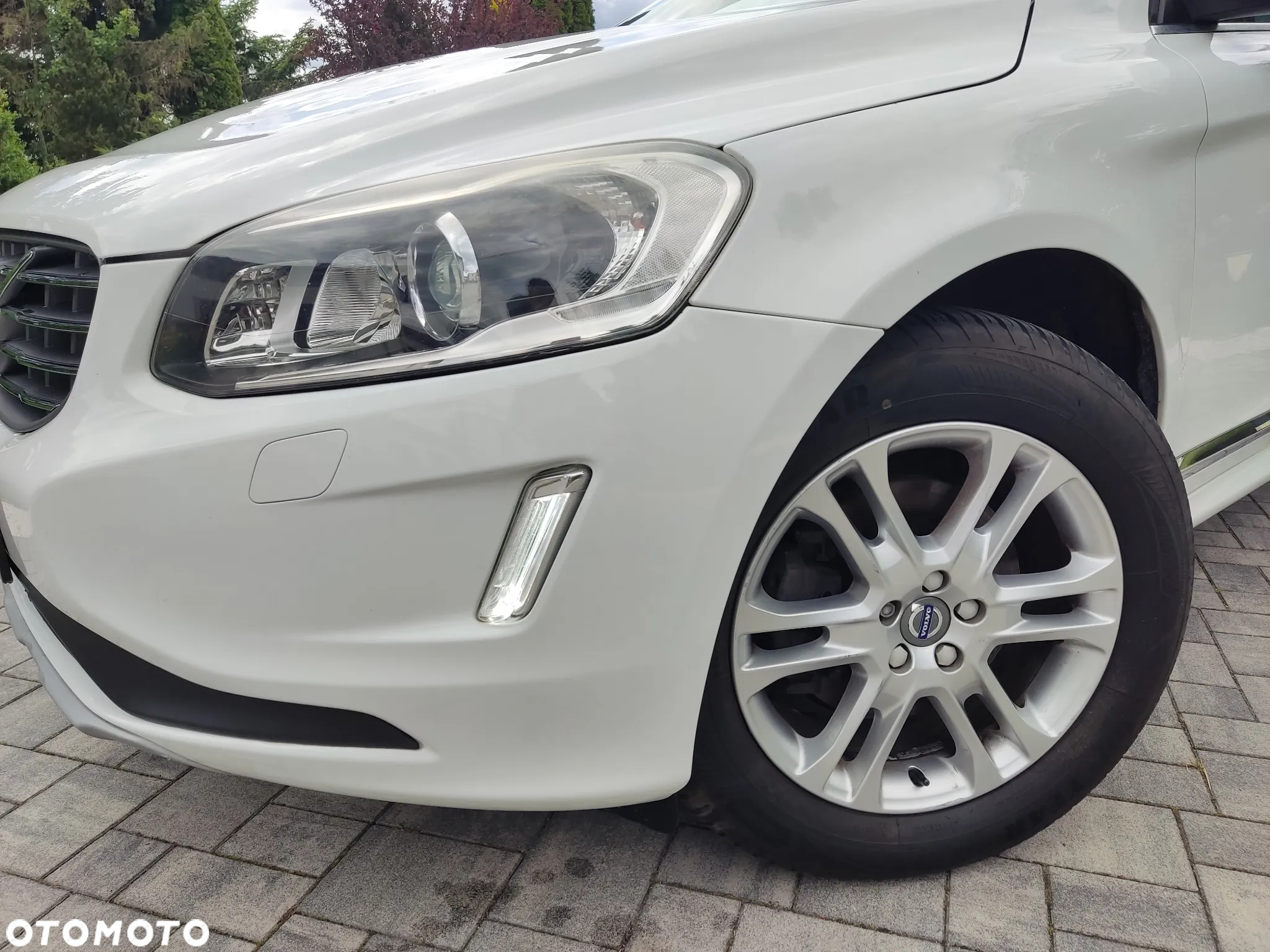 Volvo XC 60 D3 Drive-E Momentum - 12