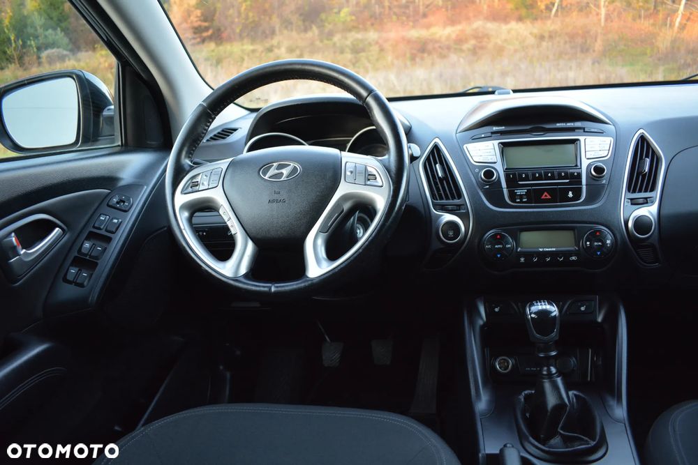 Hyundai ix35 - 25