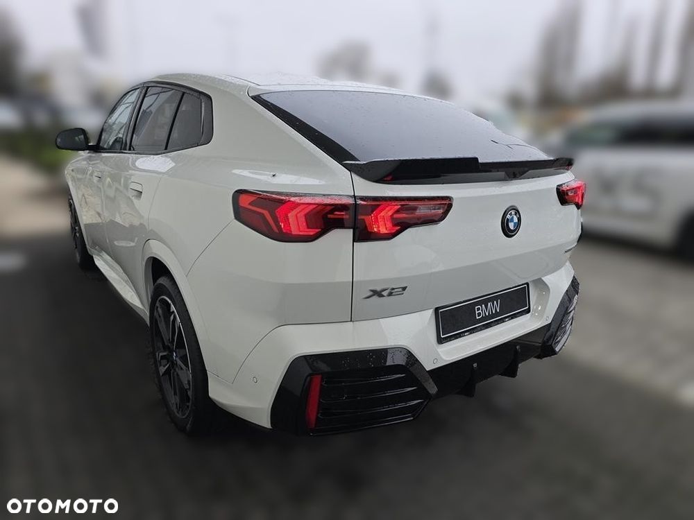 BMW X2 - 6