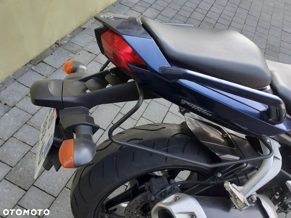 Yamaha FZ - 10