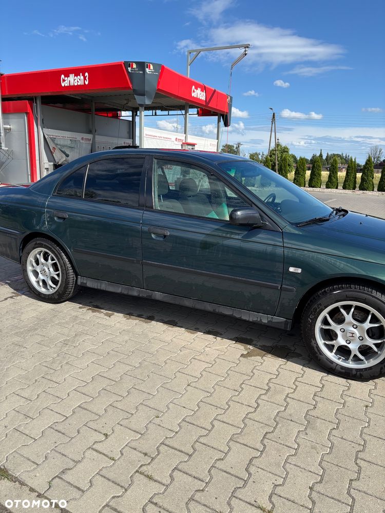 Honda Accord 1.8i LS - 3