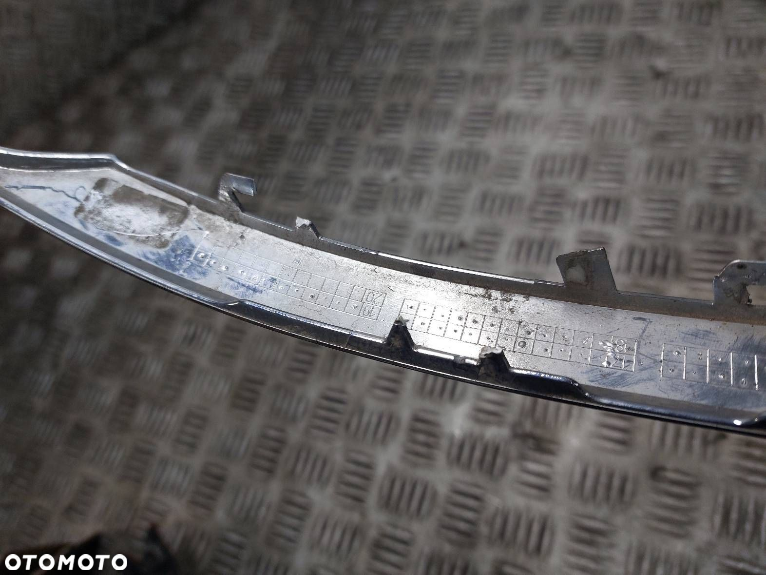 LISTWA CHROM ZDERZAKA PRAWY TYŁ PASSAT B8 LIFT SEDAN 3G0853842 - 5