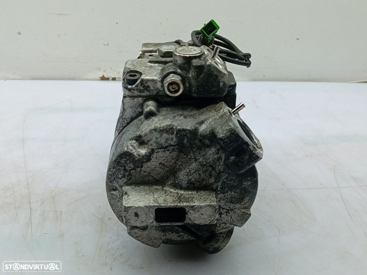 Compressor AC VOLKSWAGEN Passat (3B3) - 2