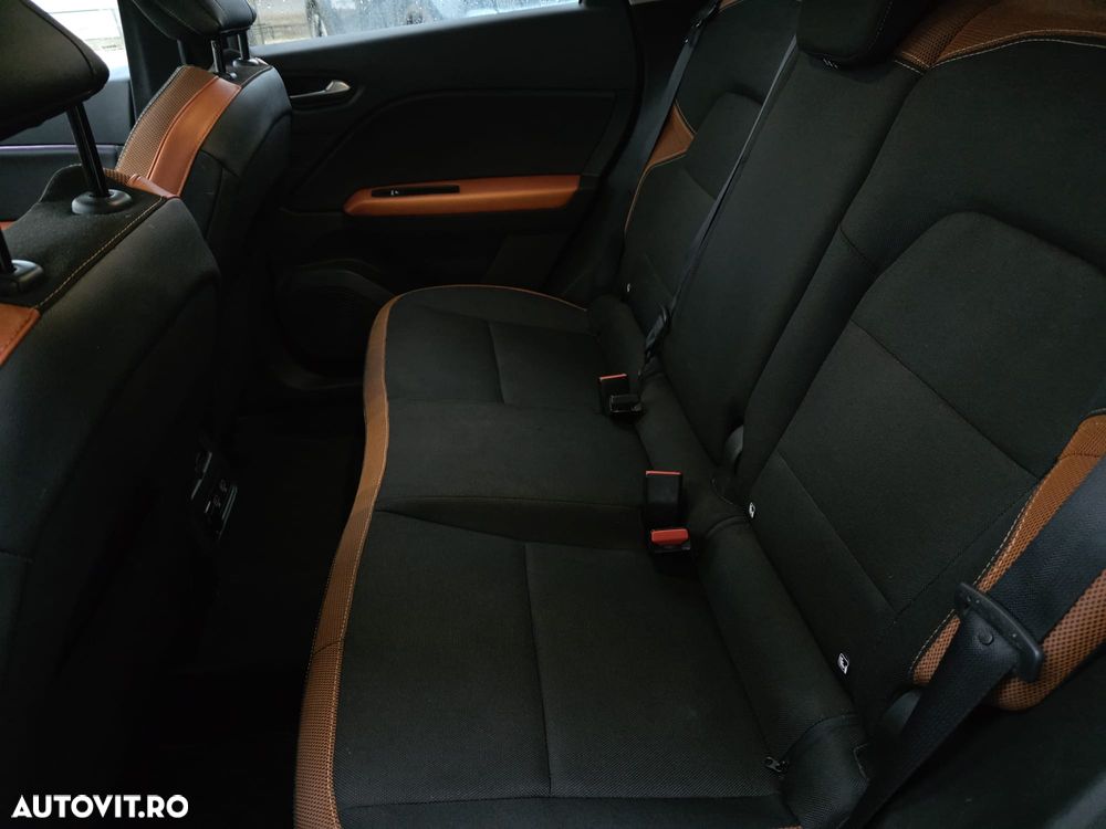 Renault Captur TCe 100 Intens - 28