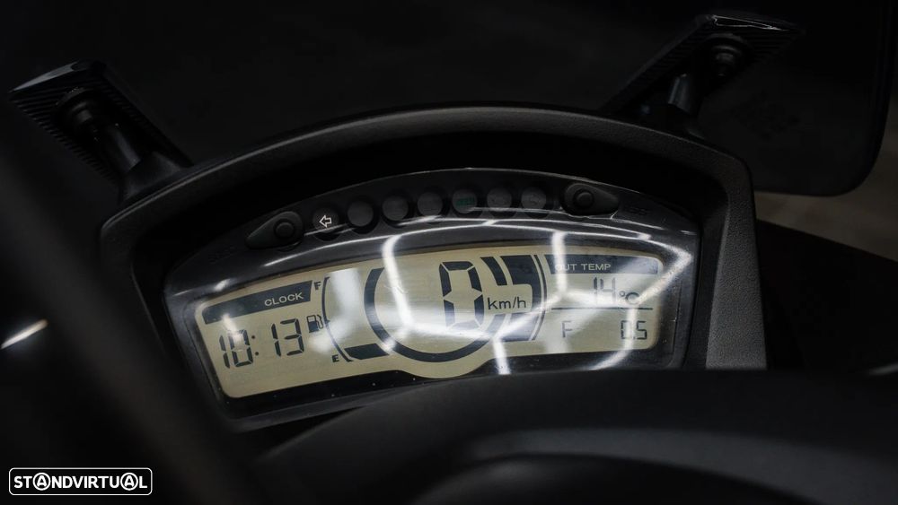 Yamaha Tricity 125 - 8