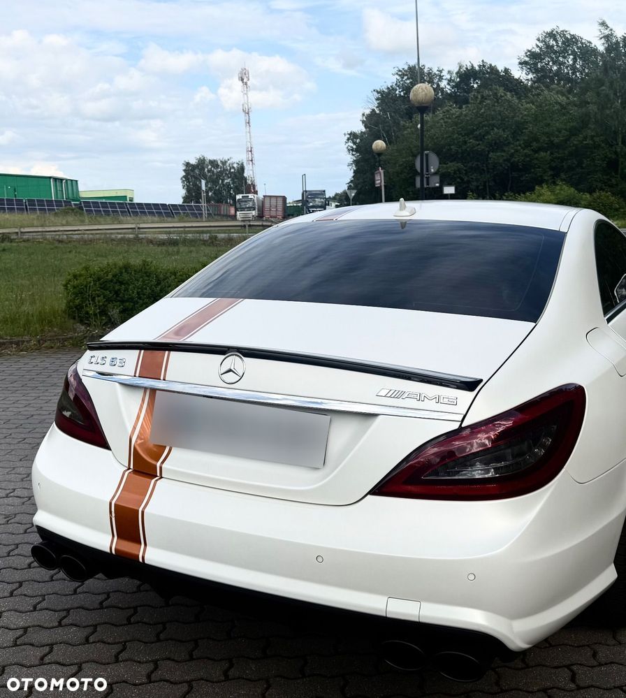 Mercedes-Benz CLS - 6