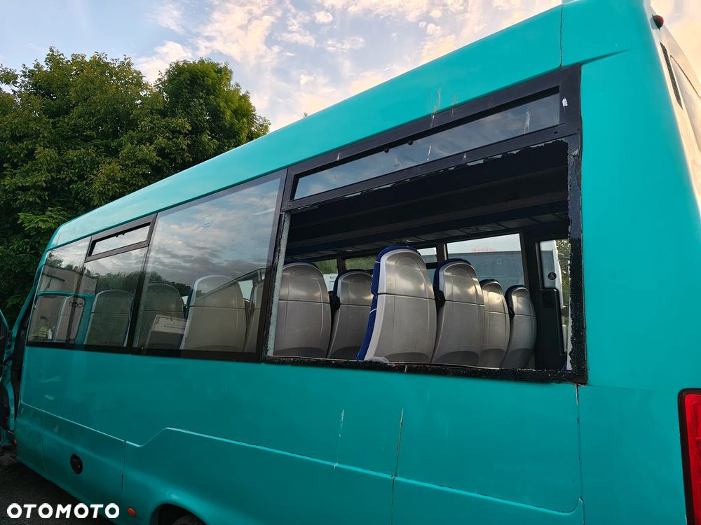 Iveco Durisotti Daily 28 osób winda dla niepełnosprawnych nawiewy oświetlenie indywidual - 7