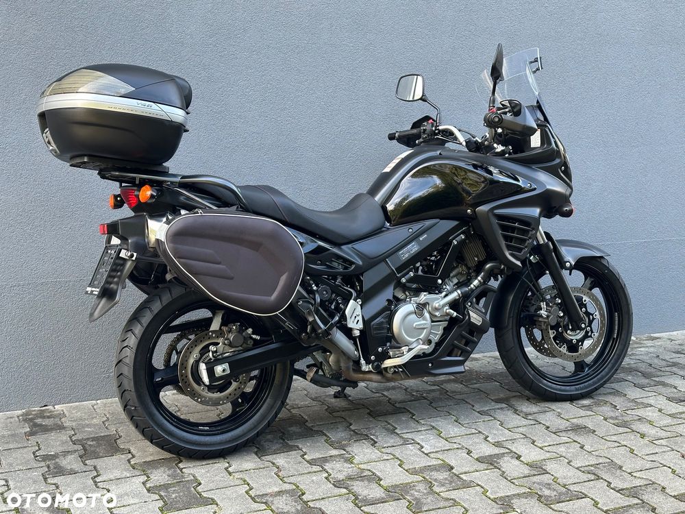 Suzuki V-STROM - 4