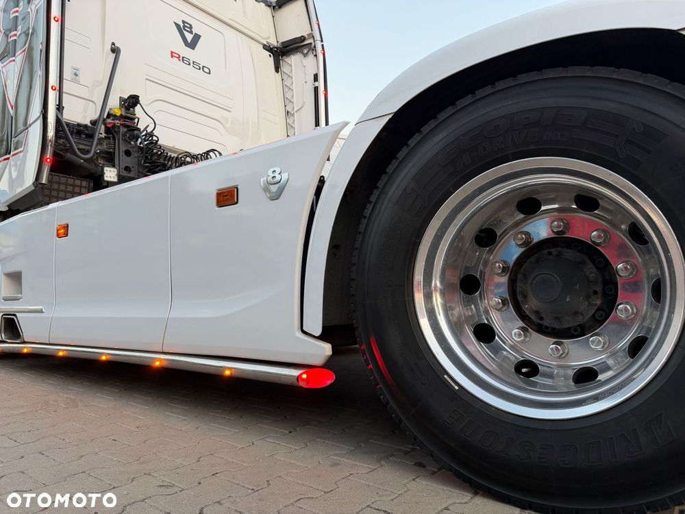 Scania Scania R650 z Niemiec bez EGR tylko SCR pełne wyposażenie FULL AIR V8 - 30