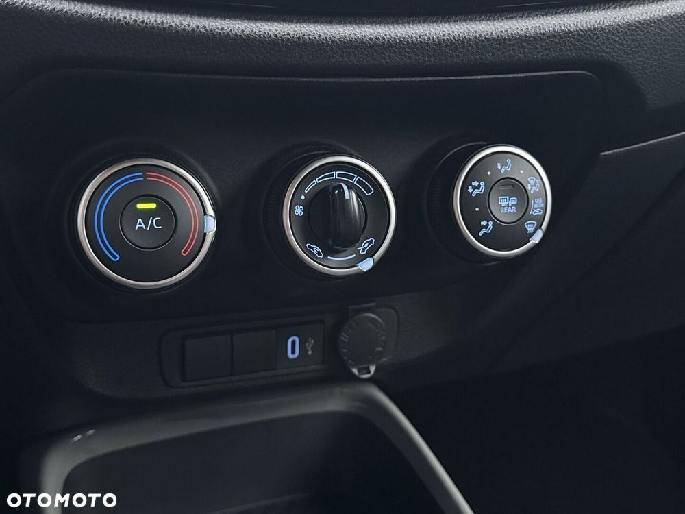 Toyota Aygo X - 25