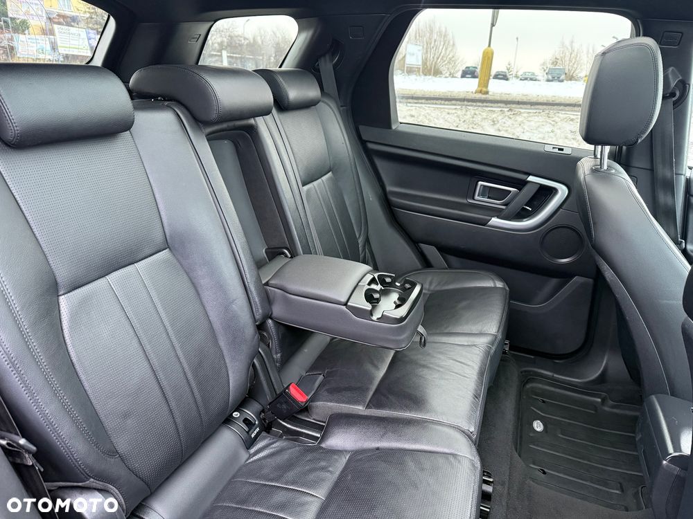 Land Rover Discovery Sport D150 FWD - 24