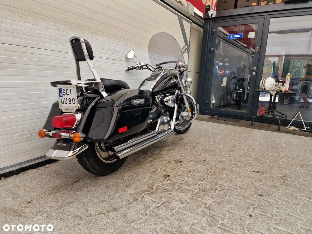 Suzuki Intruder - 19