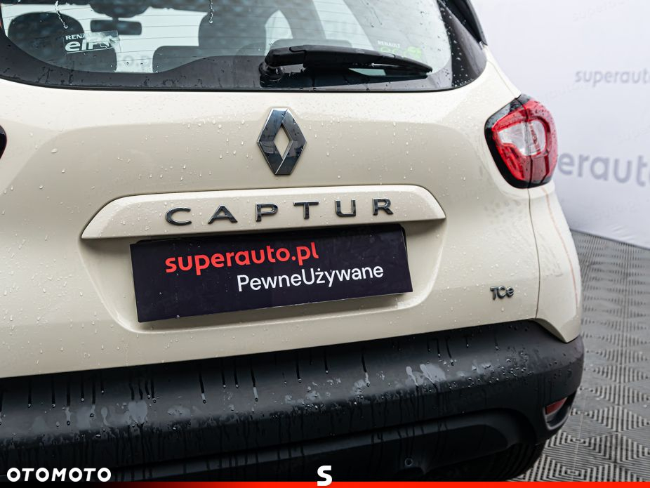 Renault Captur - 23