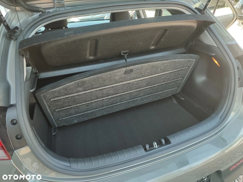 Kia Rio 1.2 Dream Team Edition - 13
