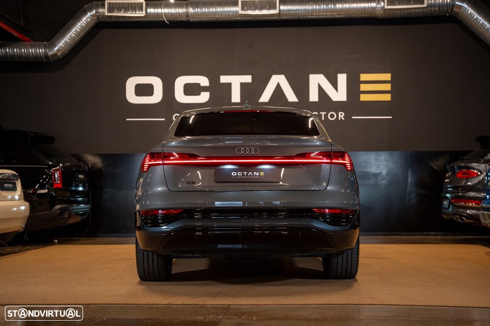 Audi Q8 e-Tron Sportback 55 quattro S line - 3