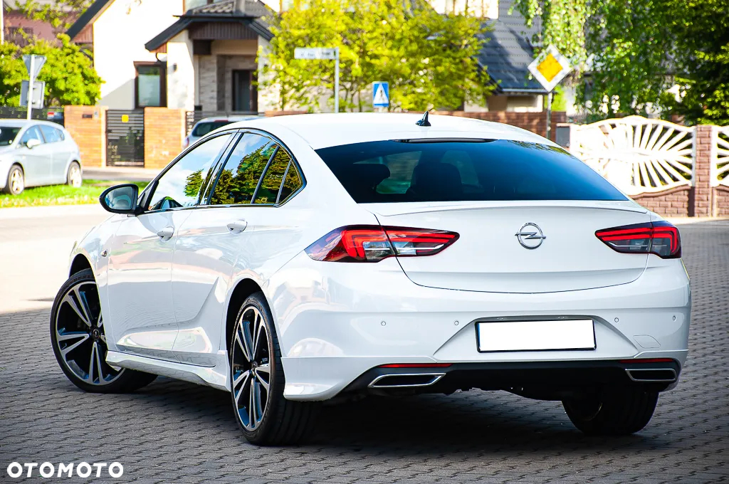 Opel Insignia Grand Sport 2.0 Diesel Automatik GS Line Plus - 16