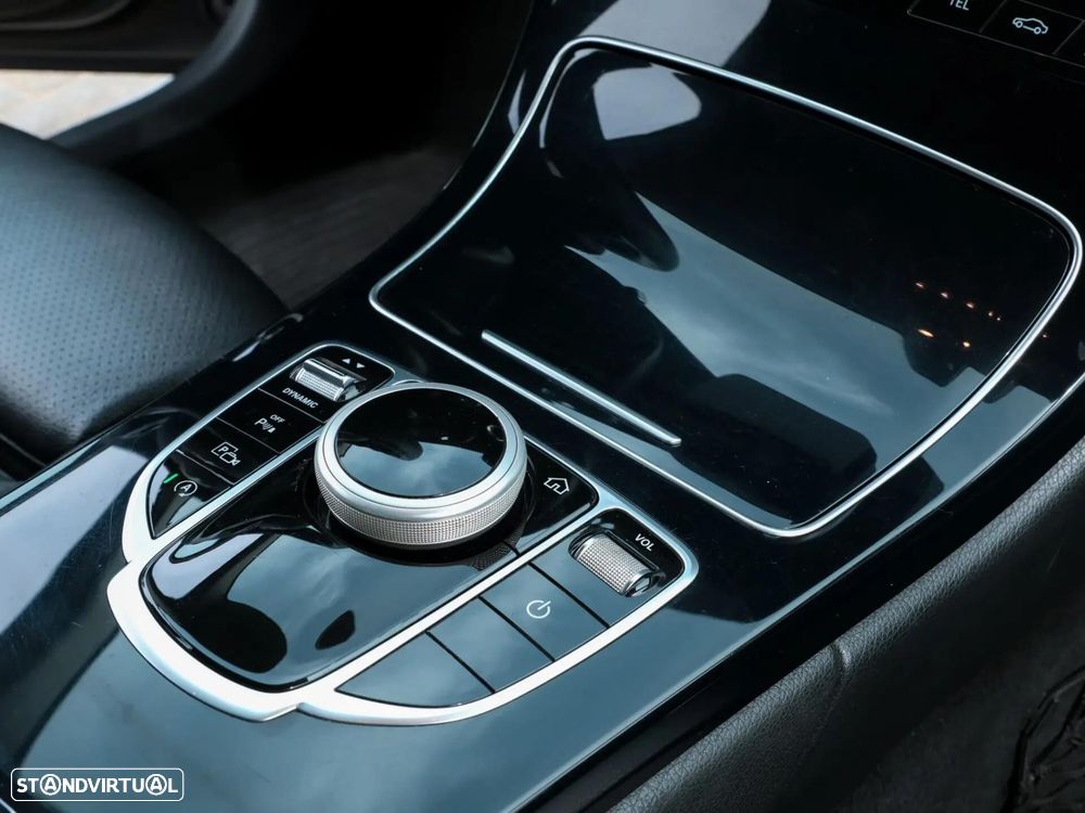 Mercedes-Benz C 180 - 6