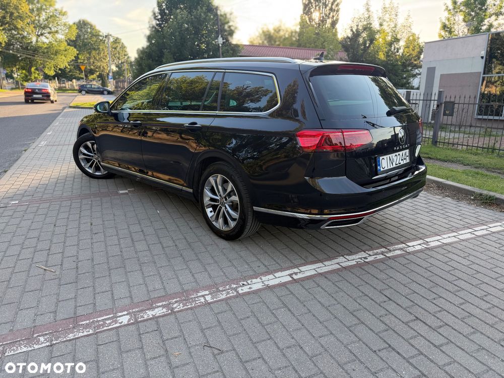 Volkswagen Passat - 9
