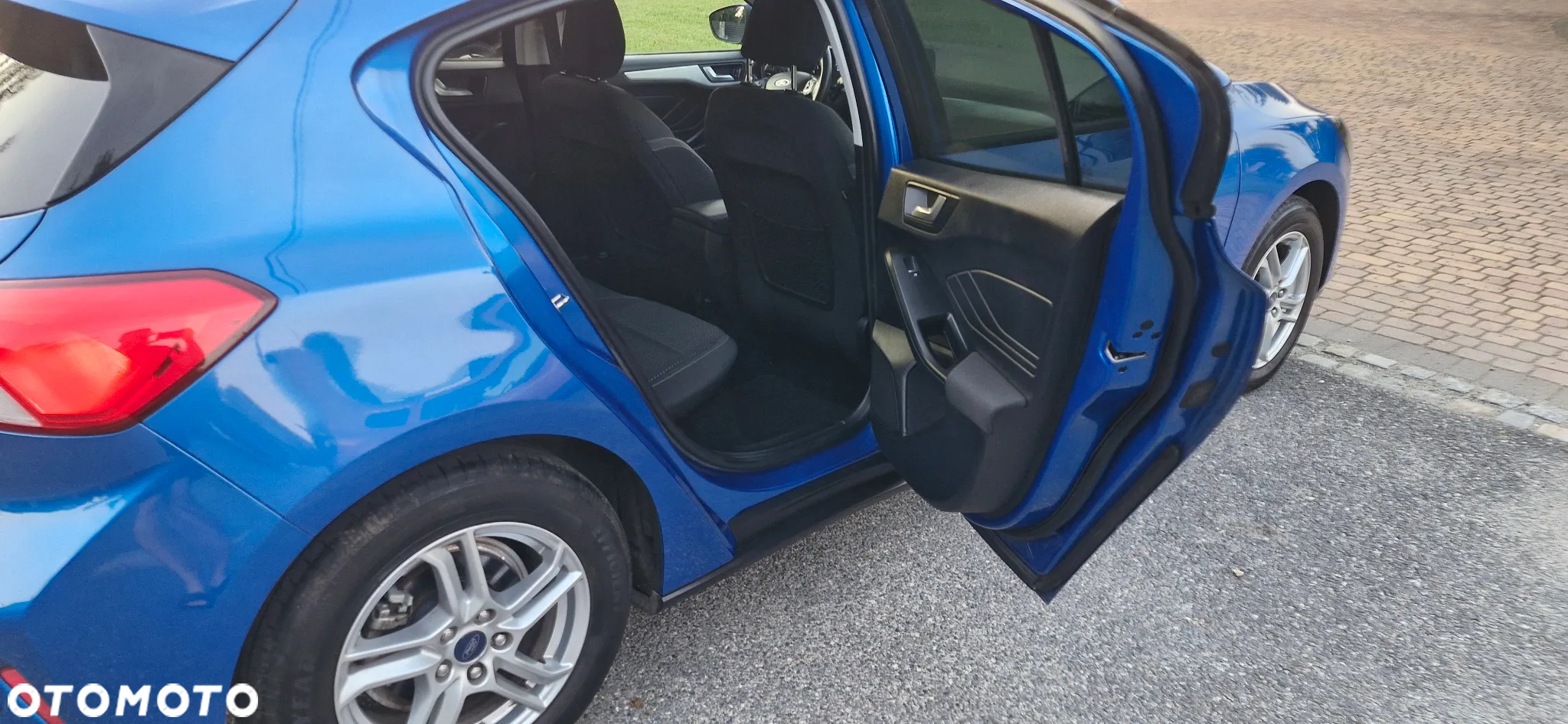 Ford Focus 1.0 EcoBoost Start-Stopp-System TITANIUM STYLE - 24