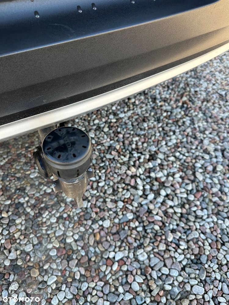 Volvo XC 40 T3 Momentum Pro - 11