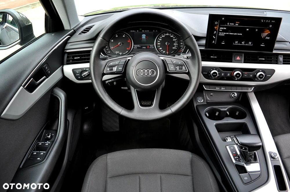 Audi A4 Avant 35 TDI S tronic - 25