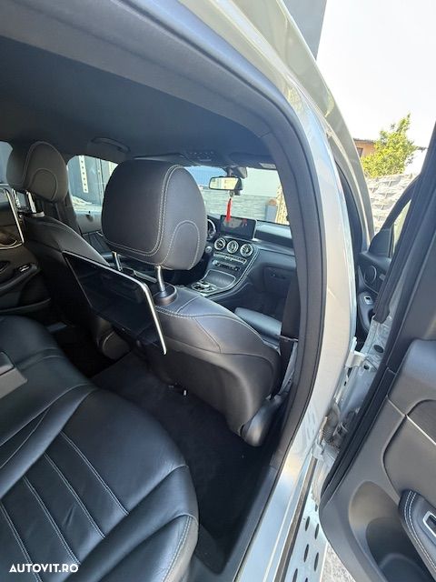 Mercedes-Benz GLC 250 d 4Matic 9G-TRONIC - 23