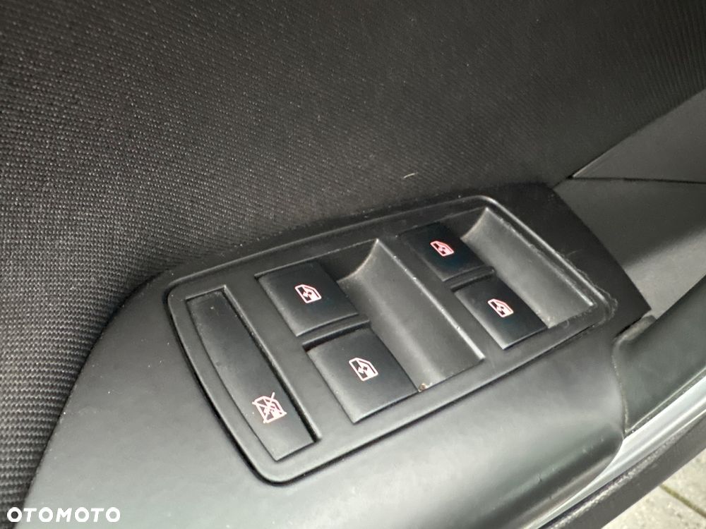 Opel Insignia 1.6 T Edition - 16