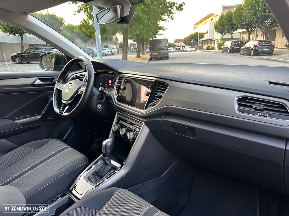 VW T-Roc 1.5 TSI Sport DSG - 43