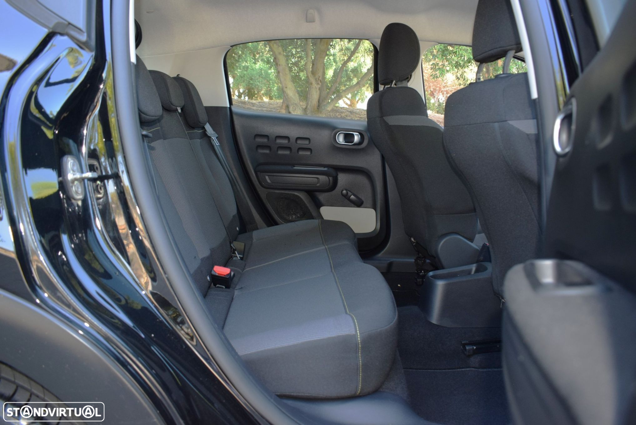 Citroën C3 1.2 PureTech Shine - 8