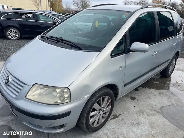 Dezmembrez Volkswagen Sharan  1.9 TDI ASZ - 2