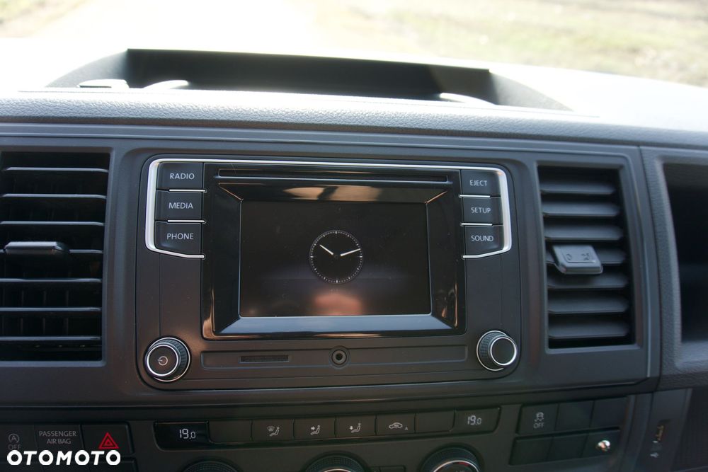 Volkswagen Caravelle 2.0 TDI L2 Highline - 38