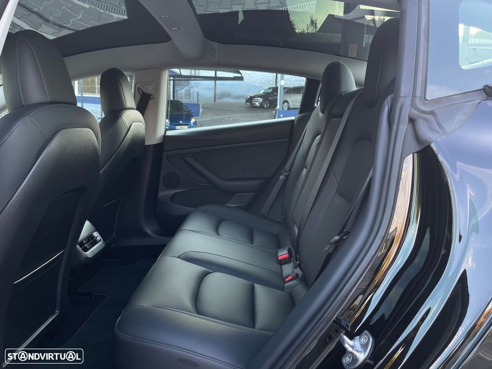 Tesla Model 3 Standard Range Plus RWD - 44