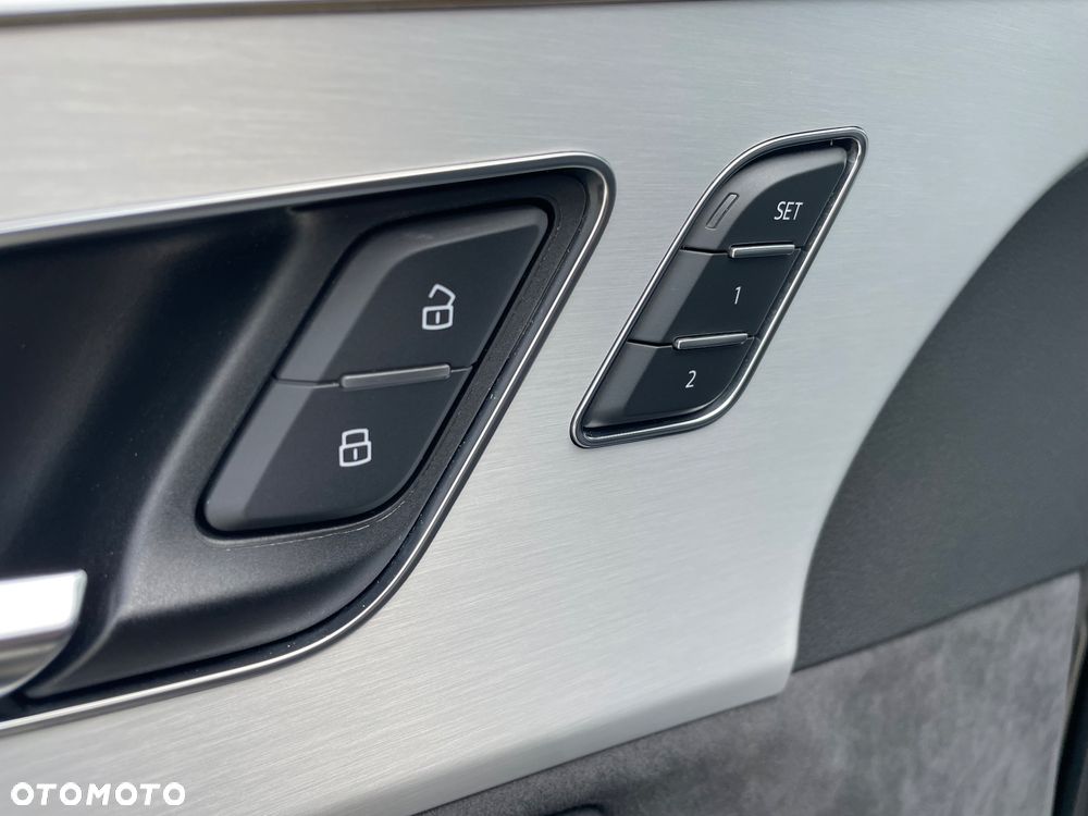 Audi Q7 55 TFSI mHEV Quattro S Line Tiptr - 30