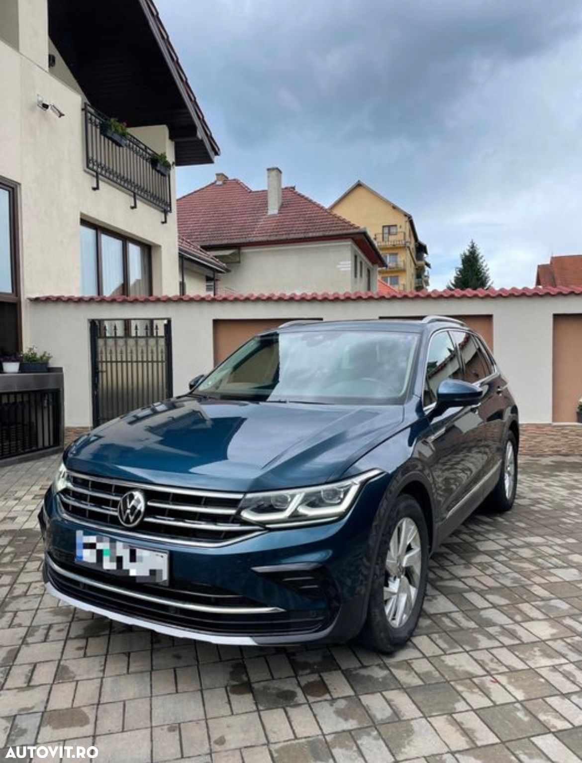 Volkswagen Tiguan 2.0 TDI DSG Elegance - 1