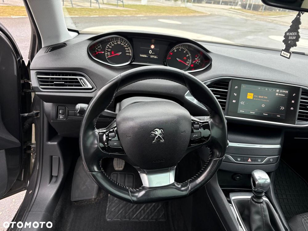 Peugeot 308 1.2 PureTech Active S&S - 15