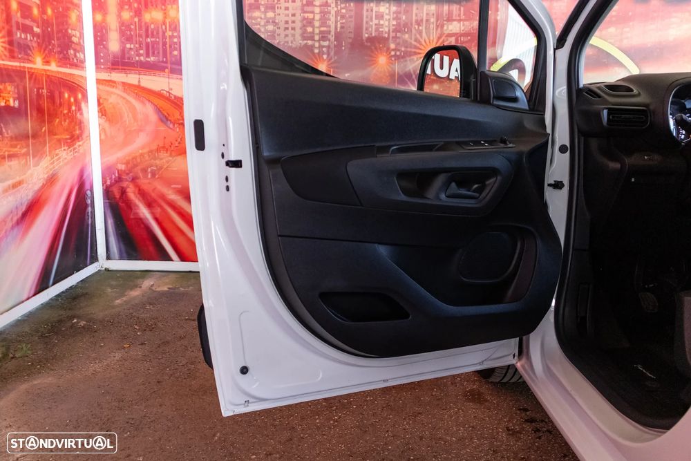 Citroën Berlingo 1.6 BlueHDi 3Lug IVA Dedutível - 11