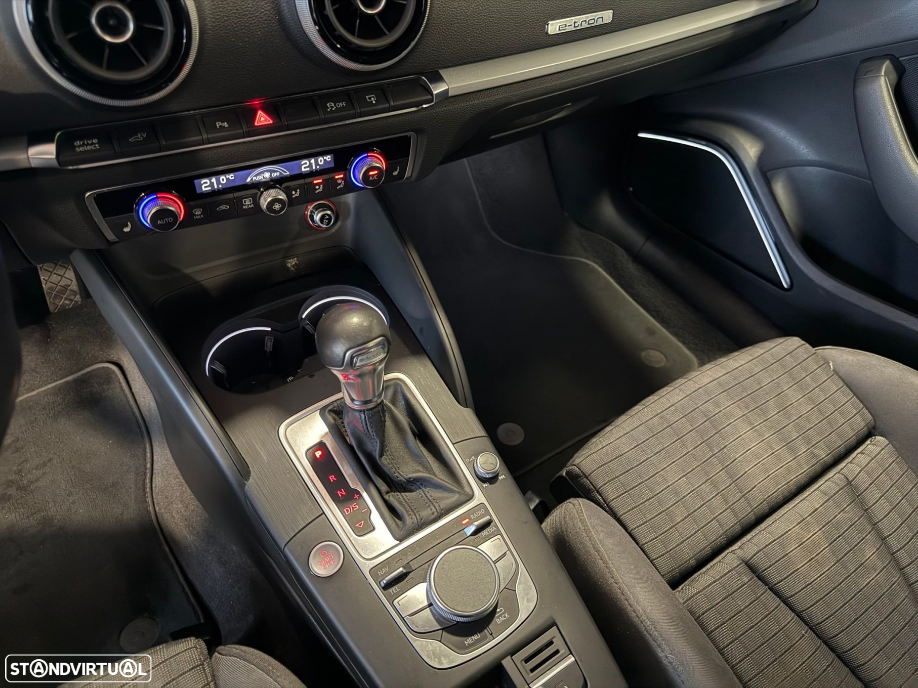 Audi A3 Sportback e-tron 1.4 TFSI S-line S tronic - 26