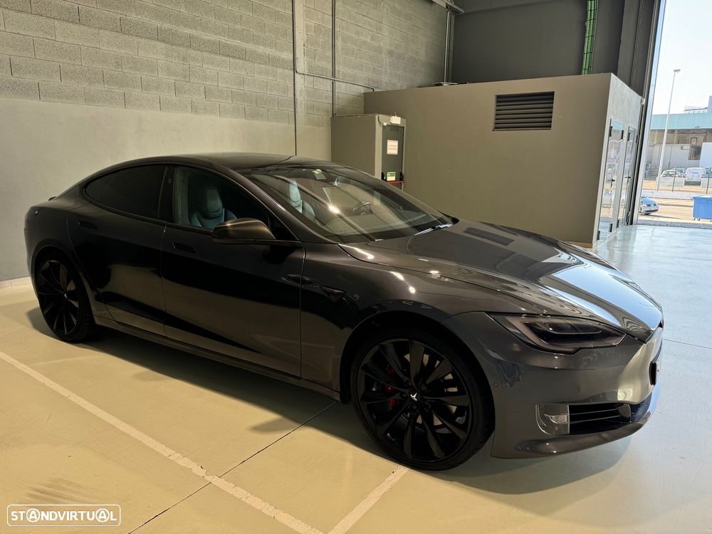 Tesla Model S Performance Ludicrous AWD - 2
