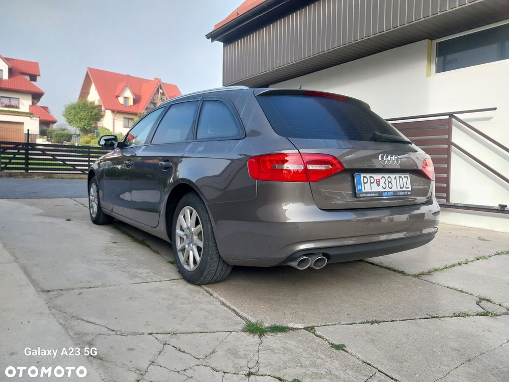 Audi A4 Avant - 4