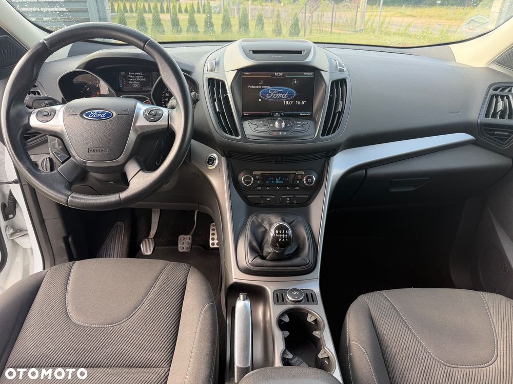Ford Kuga - 21