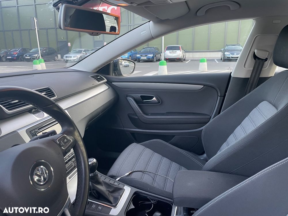 Volkswagen Passat CC - 6