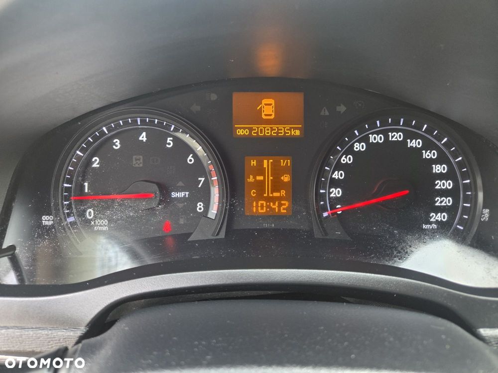 Toyota Avensis Touring Sports 1.8 Business Edition - 28