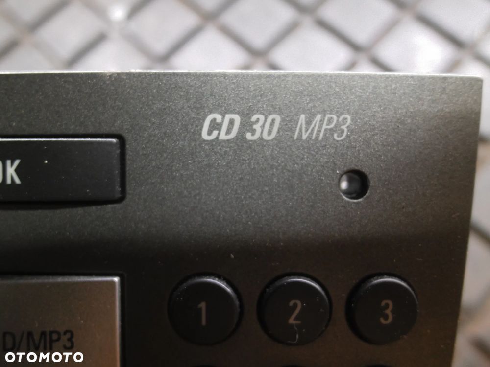 OPEL ASTRA H RADIO 13251048 - 5