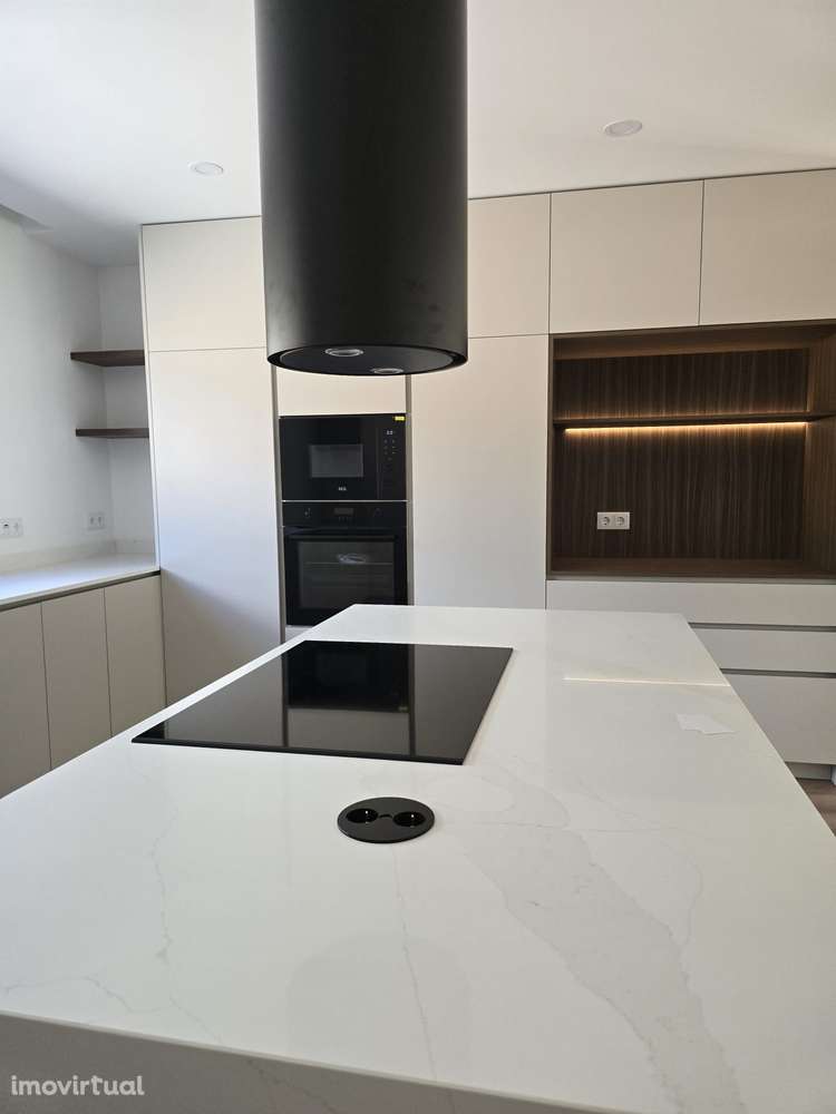 Moradia T4 - Cristelo, Lousada - Grande imagem: 2/23