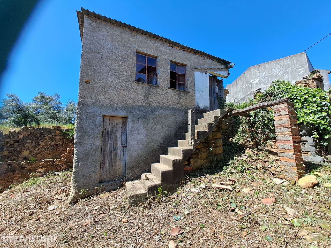 Moradia com Terreno - Excelente oportunidade - Semide - Grande imagem: 3/20