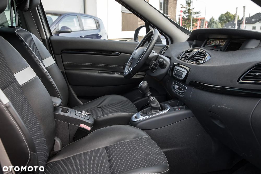Renault Scenic 1.2 TCe Energy Bose Edition - 25