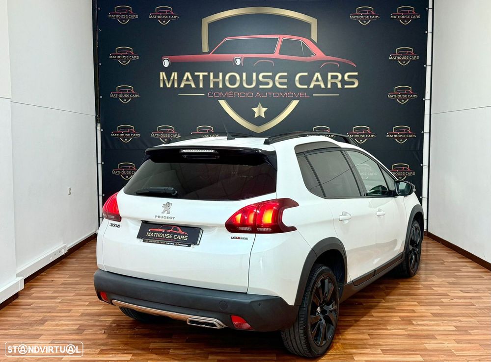 Peugeot 2008 1.6 BlueHDi GT Line - 4