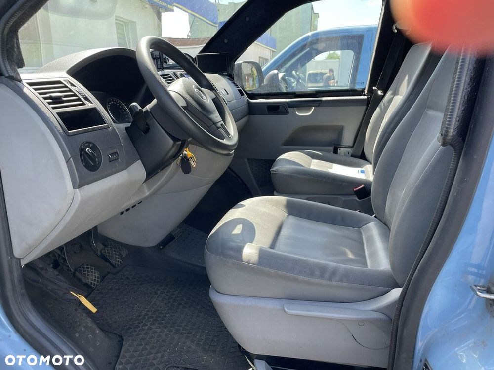 Volkswagen Transporter - 5